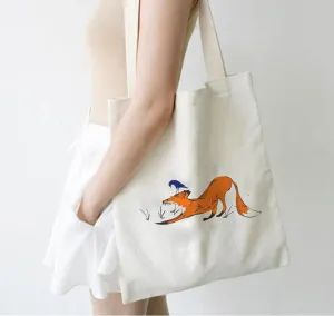 Yawning fox tote bag